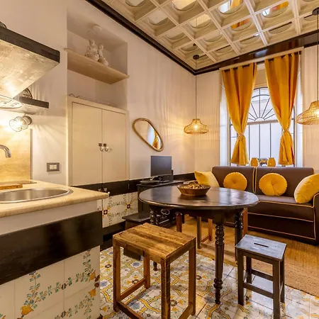 Foro Luxury Flat Апартаменты *