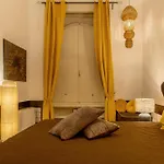 Foro Luxury Flat
